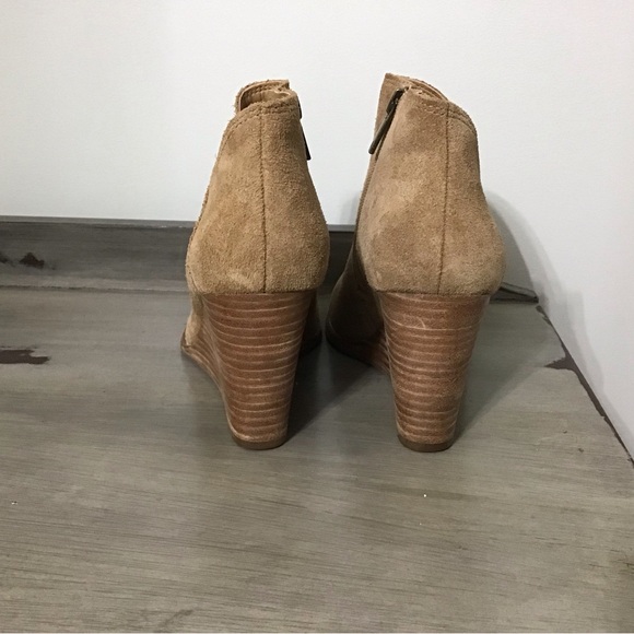 Lucky Brand Camel Suede Ankle Booties - Picture 3 of 5